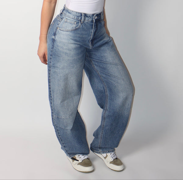 Tara Jeans